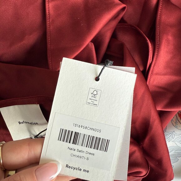 NWT Reformation Naila Satin Dress In Chianti Sz Small Slim Fit Thigh High Slit - Picture 2 of 8